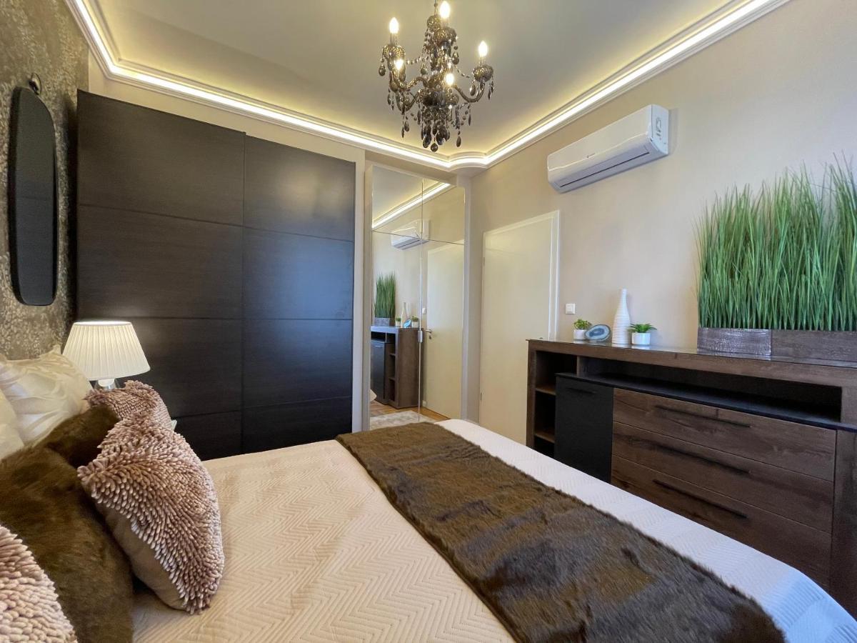 R7 Design Apartment - Hostaid Budapest Kültér fotó